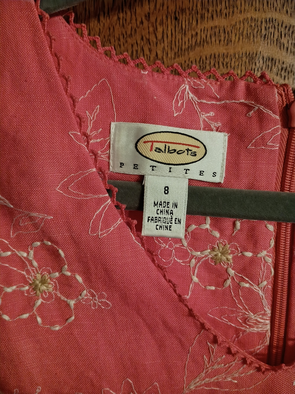 Talbots Pink Sleeveless Floral V-Neck Sundress. Size 8 - Picture 9 of 9